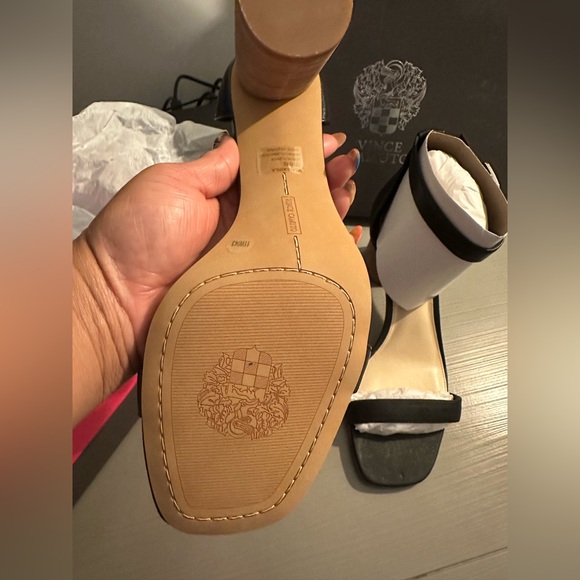 Vince Camuto Mejorla - Picture 5 of 6